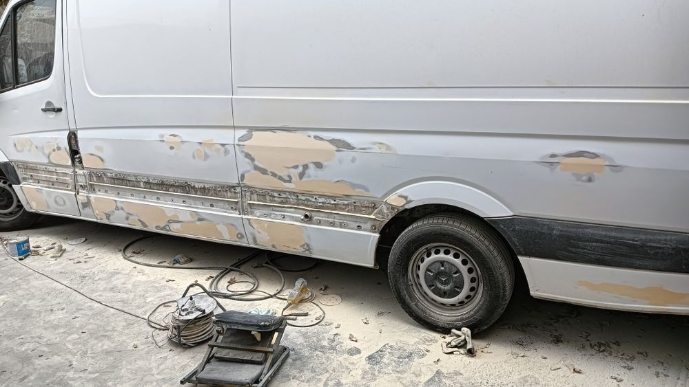 Vopsitorie auto tinichigerie