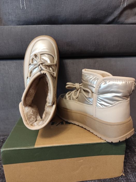 Куртка ботинки подростковые вещи для девочек.