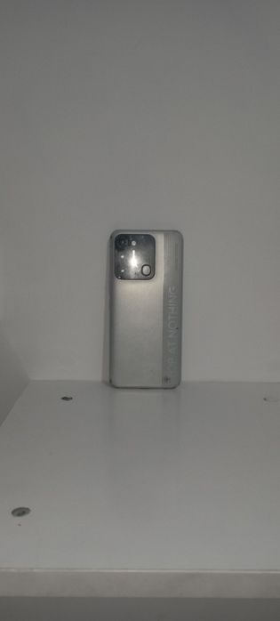 Tecno spark c8 продам