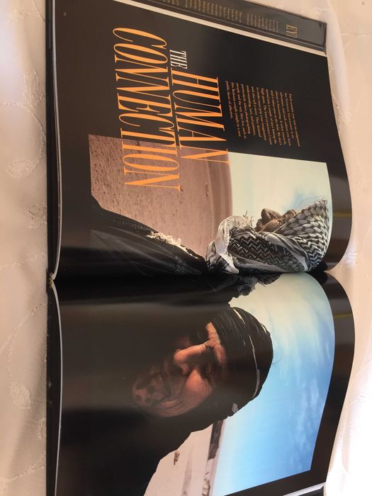 Луксозна ценна книга / албум "Eye of the Beholder" National Geographic
