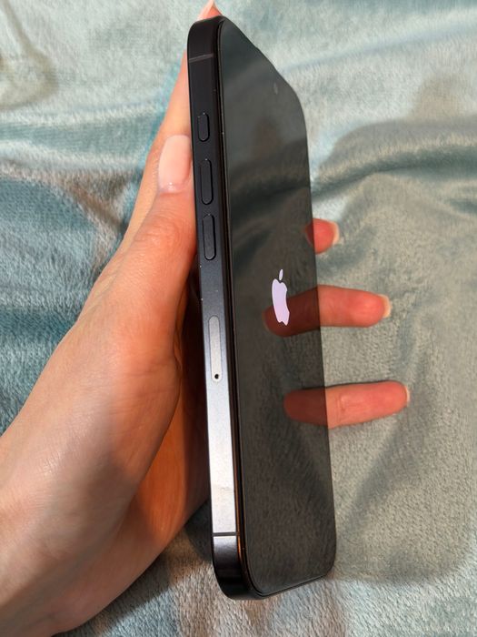 iPhone 16 pro 256 gb