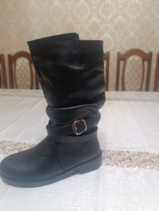 Продам новую обувь