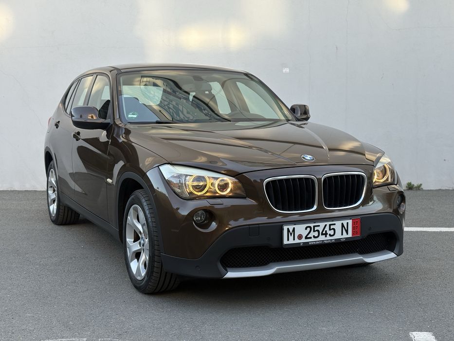 BMW X1 2011