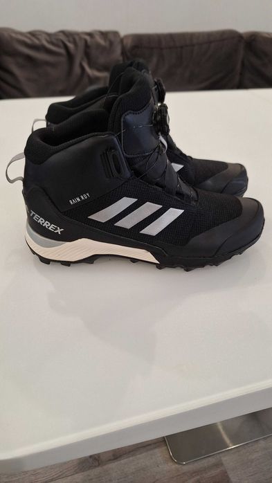 Adidas terrex обувки