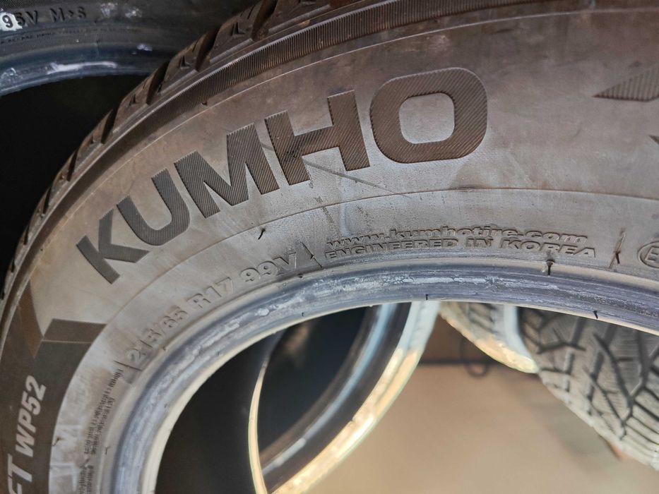2бр. зимни гуми 215/65/17 Kumho