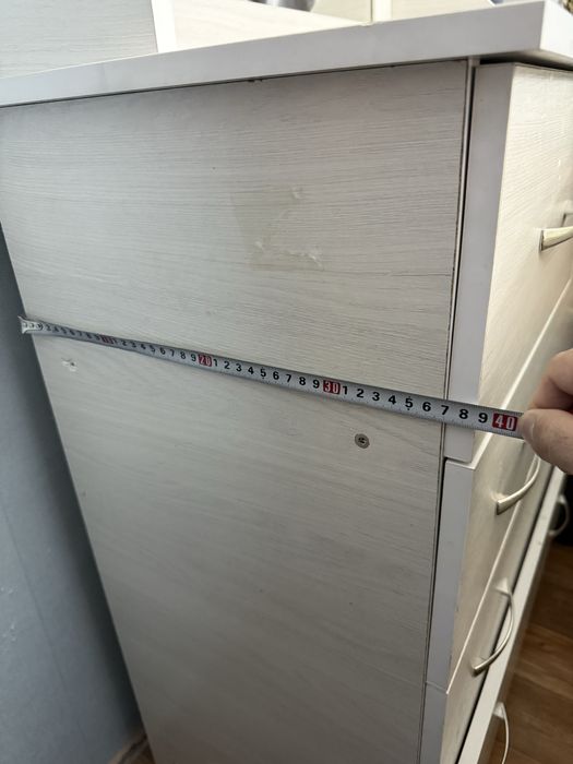 Продам трюмо с зеркалом