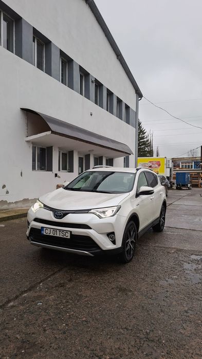 Toyota RAV4 hibrid 4x4