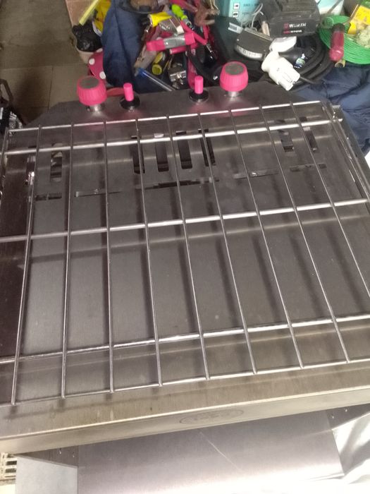 Vând,toaster, grill electric profesional,grill pe gaz befer,grill vită