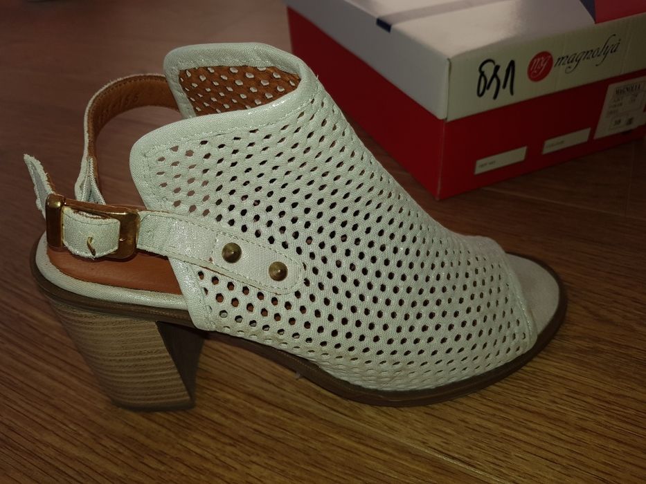 Сандали обувки естествена кожа Magnolya