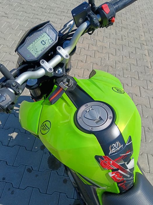 Motocicleta keewey 125.