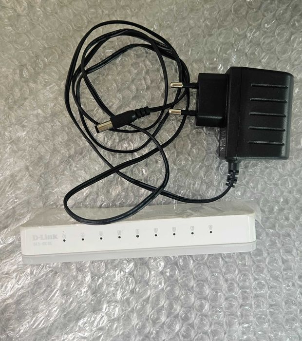 Коммутатор D-link DES-1008C/A1B