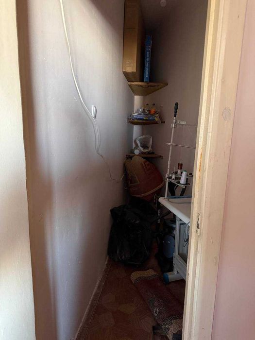 Kvartira sotiladi 4 xonaliy