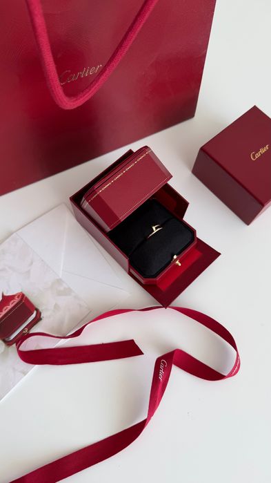 Кольцо cartier juc