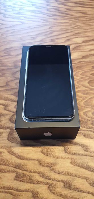 i Phone 11 Pro Max 512 nota 10