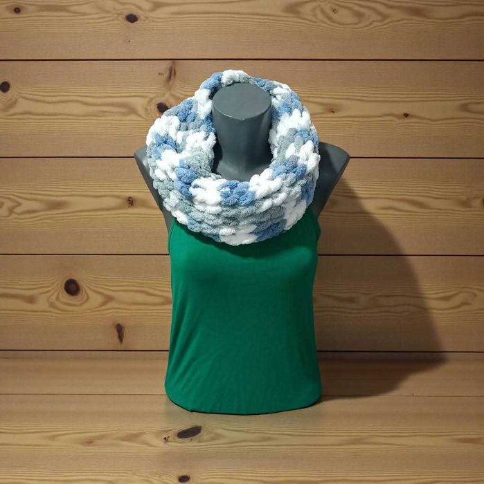 Ръчно изработени шалове