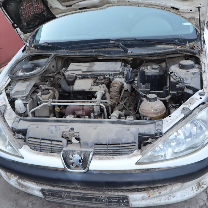 Пежо 206 1.4 HDI  68 к.с. 2003 год.Само на части