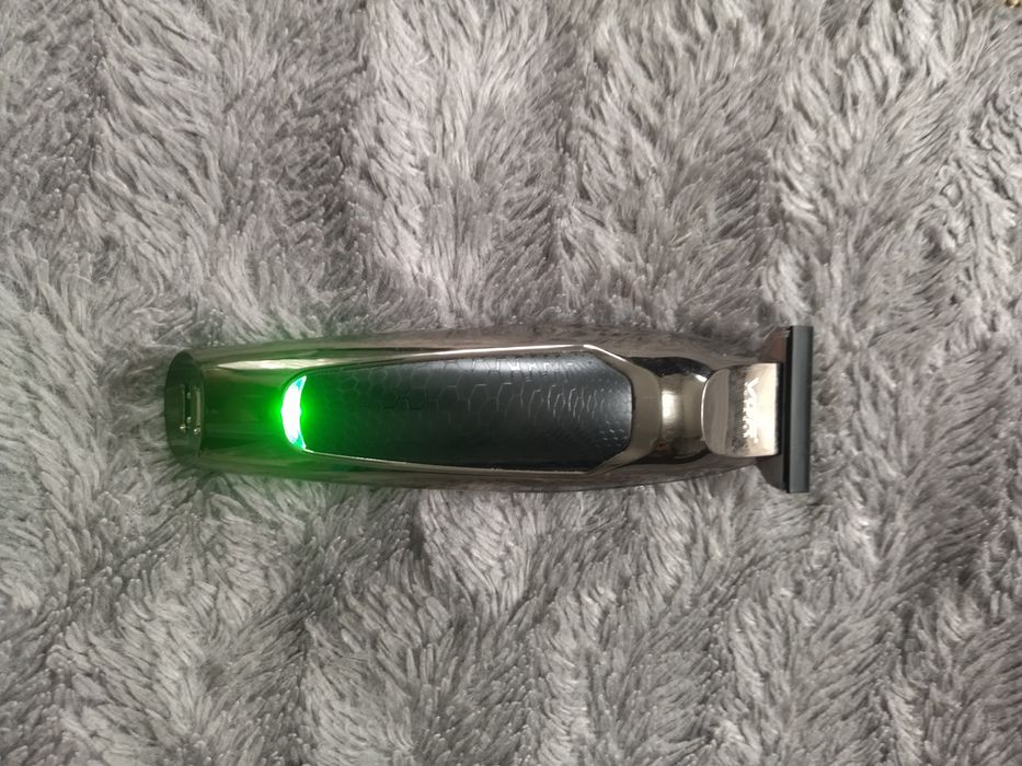 Триммер в отличном состоянии