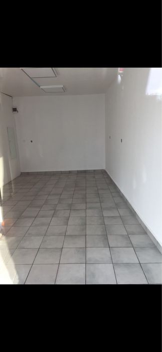 Магазин под наем на ул.Гладстон 60