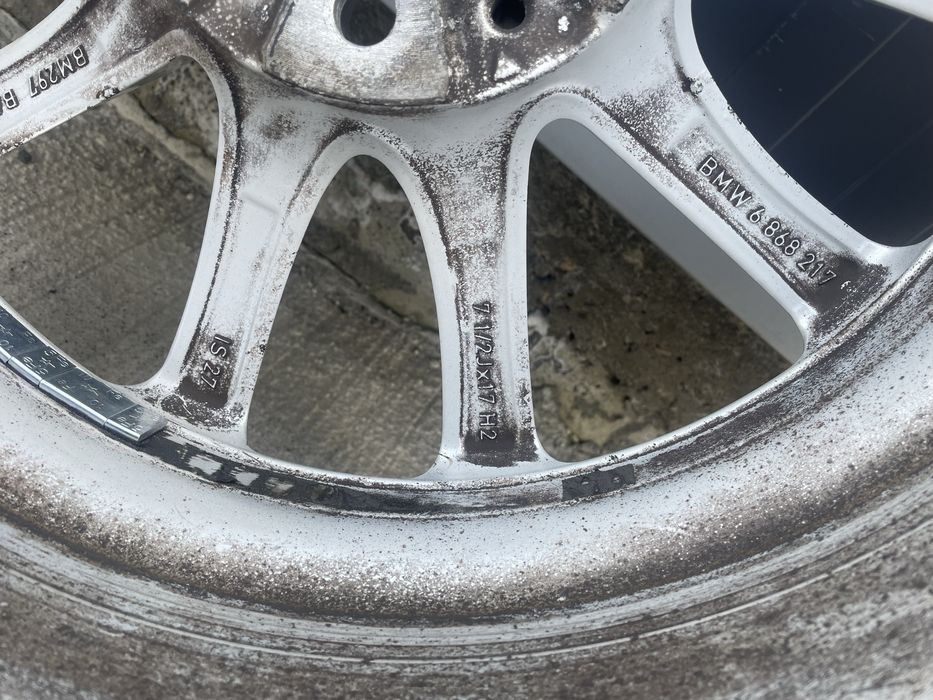 Janta BMW G30/G31 pe 17
