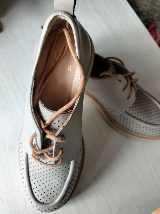 Ботинки крассовки женские