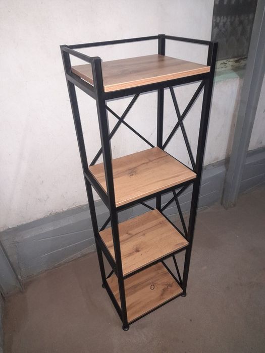 Компьютерные столы в стиле лофт.