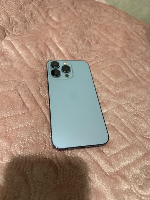 Айфон        13 про