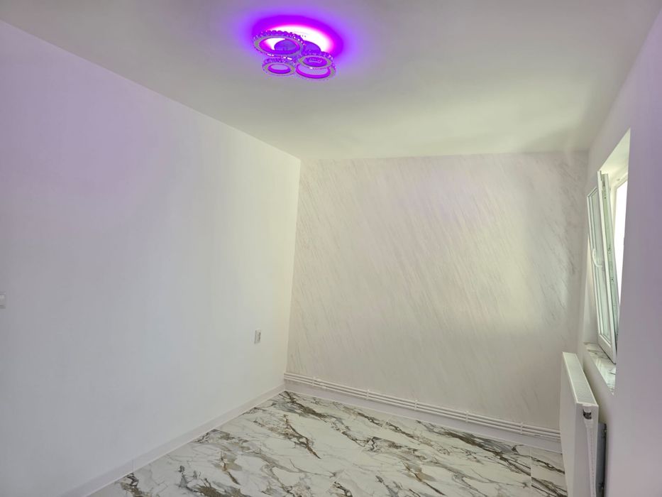 Proprietar !Apartament 3 camere si 2 balcoane !