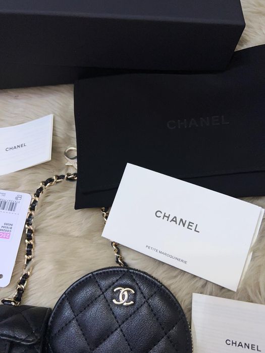 Налично  Chanel