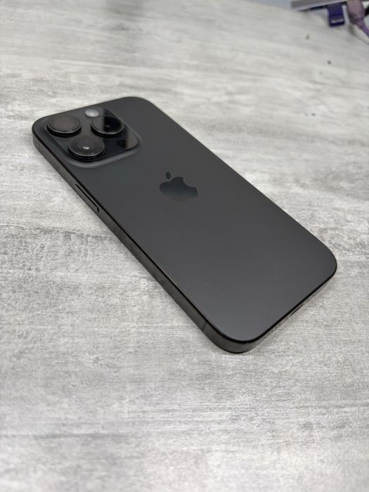 Iphone 15pro 128gb. в идеале.