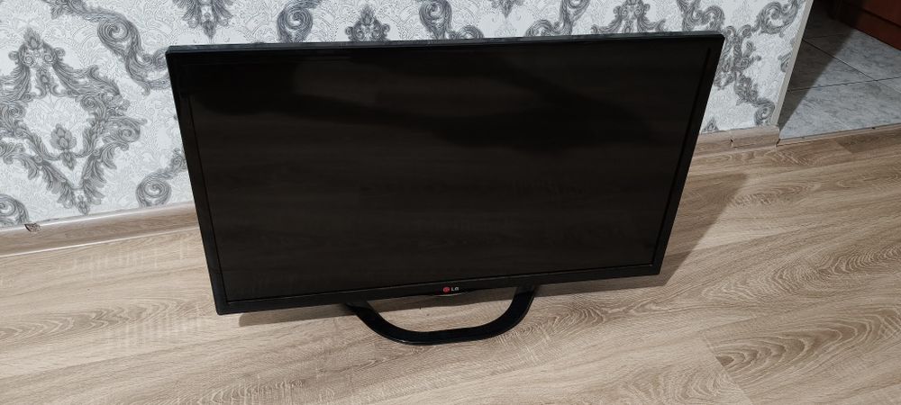 Продается телевизор LG 32 дюйма
