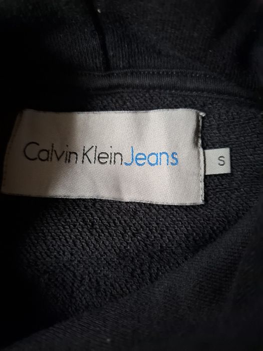 Calvin Klein мъжки Суичър S размер.