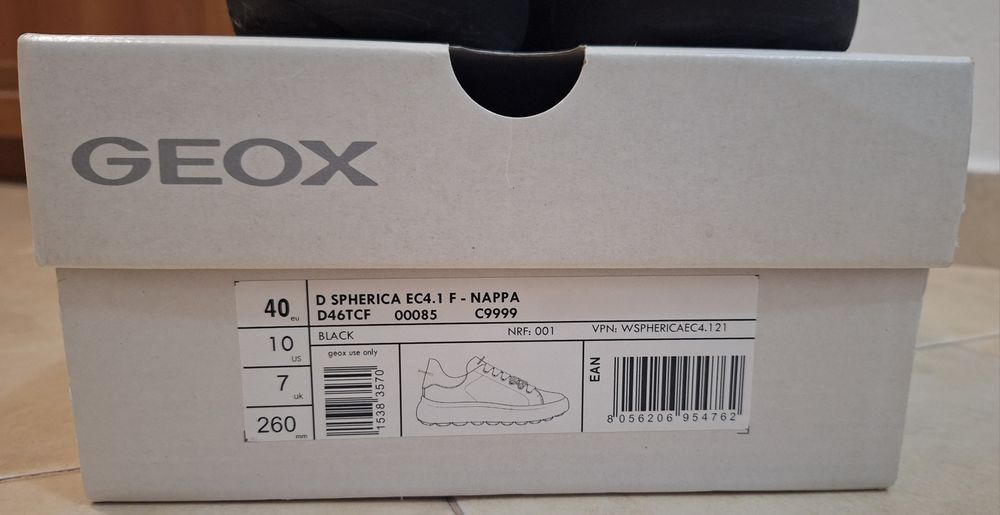 Естествена кожа, черни обувки GEOX Spherica - 40 номер
