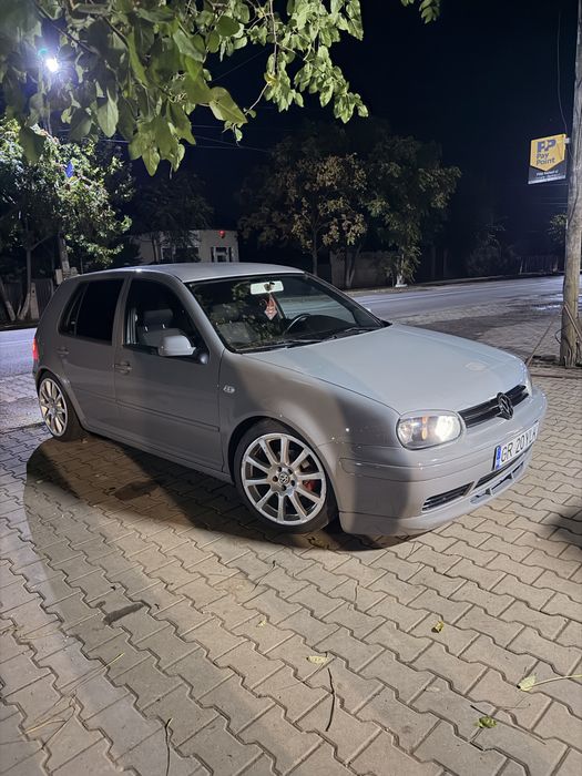 VOLKSWAGEN Golf 2002 — imagine 1