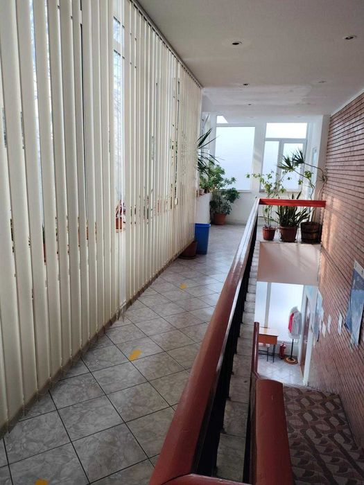 Vand spatiu comercial
