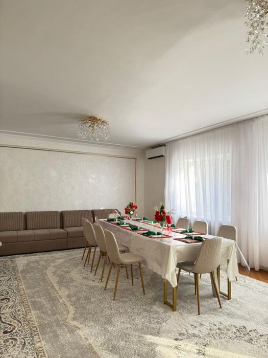 Коттелж с бассейном посуточно