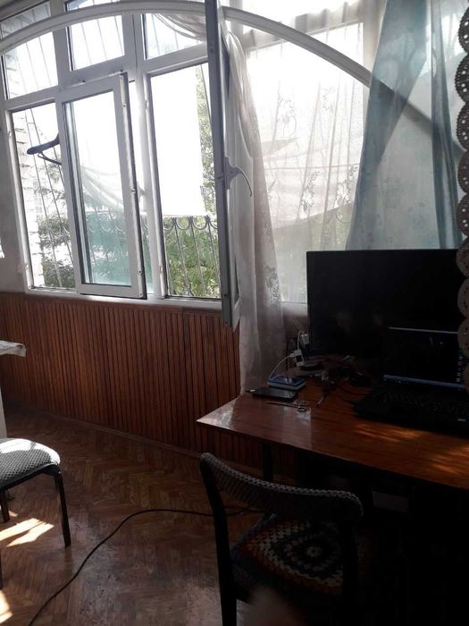 Продаю 1/4/4.Авиасозлар 2