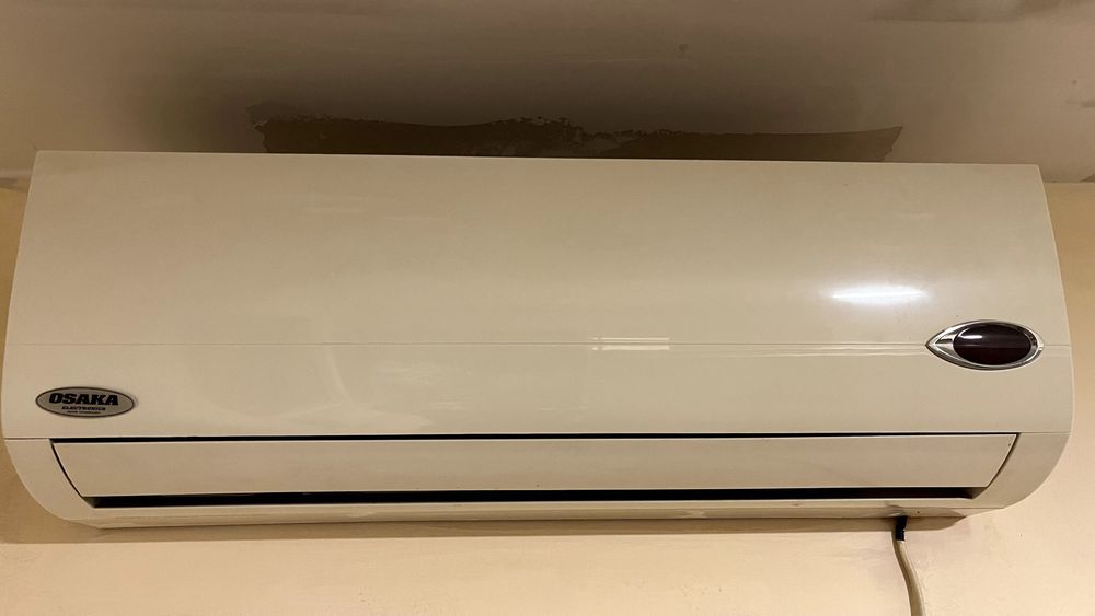 Климатик ОСАКА/OSAKA eletronics конвенционален 12-ка.