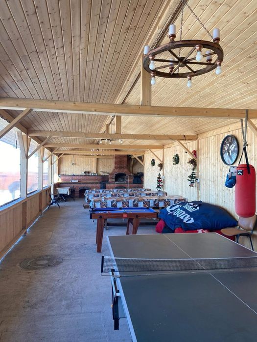 Cabana de inchiriat cu piscina acoperita 30pers