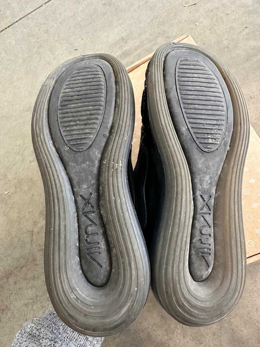 Adidasi Nike Air Max 720 20 Bg