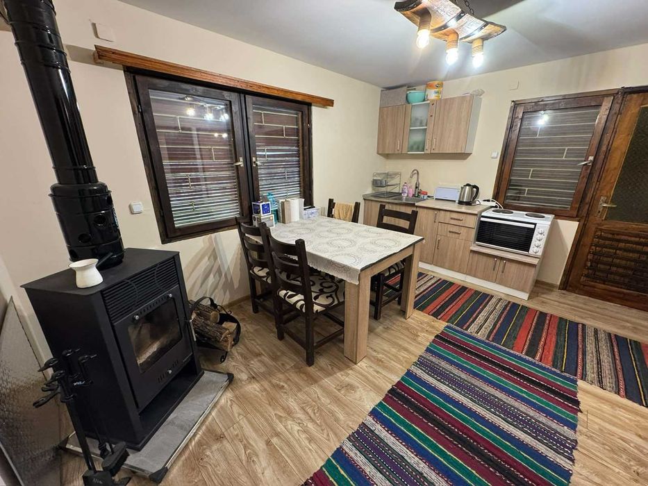 Дава се под наем Къща в с. Руен, Област Пловдив - 80 кв.м за 102 € - Снимка #5