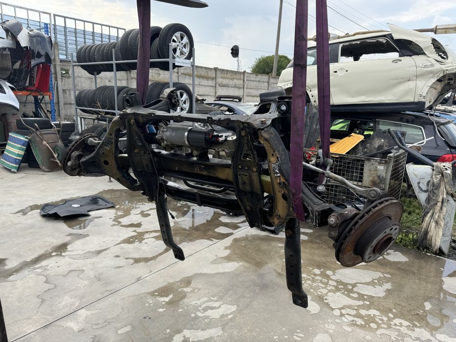 Punte fata cu brate si arc Mercedes Sprinter 907 dupa 2019