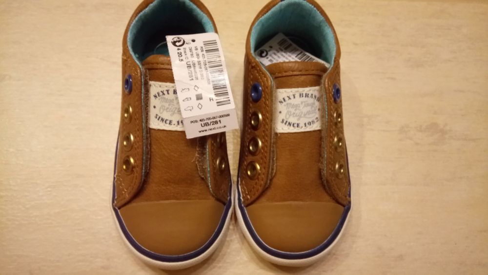 Next N20. 5 (C4) & Primark N23 (C6) детски обувки