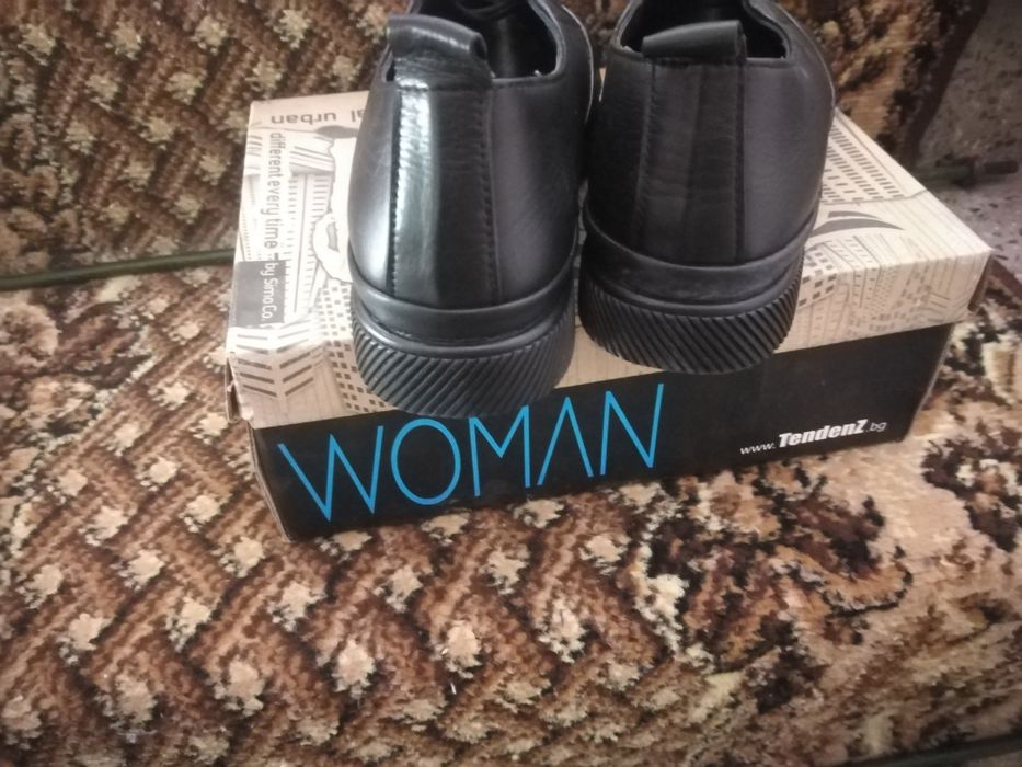 Дамски обувки от естествена кожа