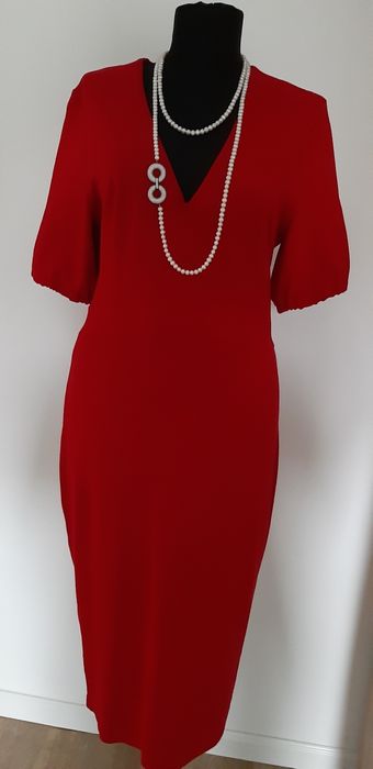 Rochie rosie asos cambrata