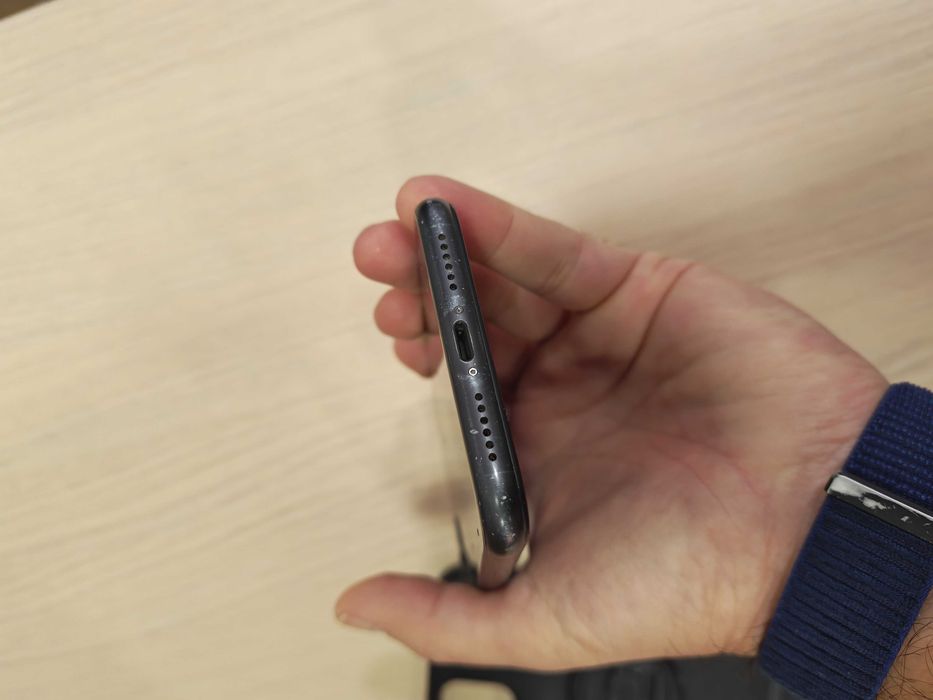 Iphone 11 - 64g - complet functional