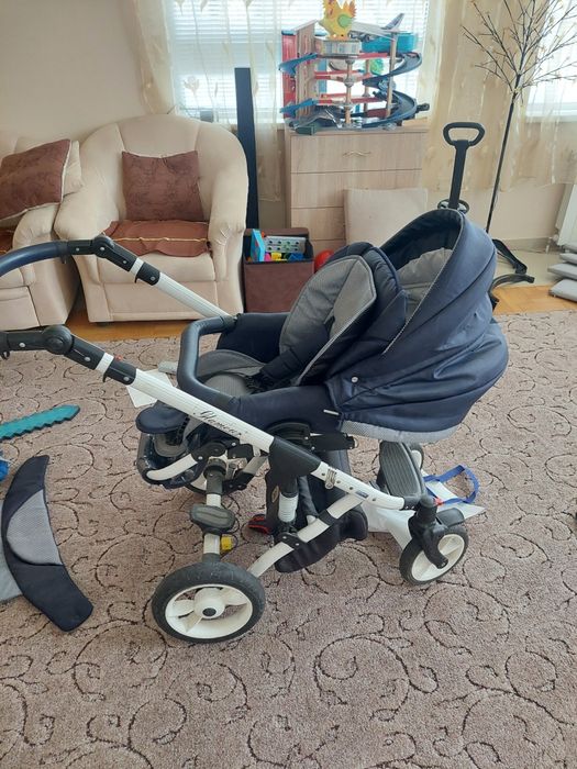 Бебешка количка 3 в 1