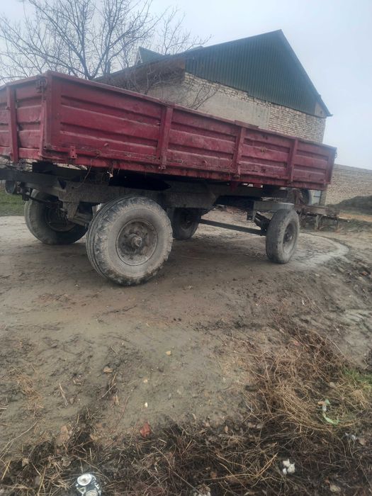 Трактор притсепи