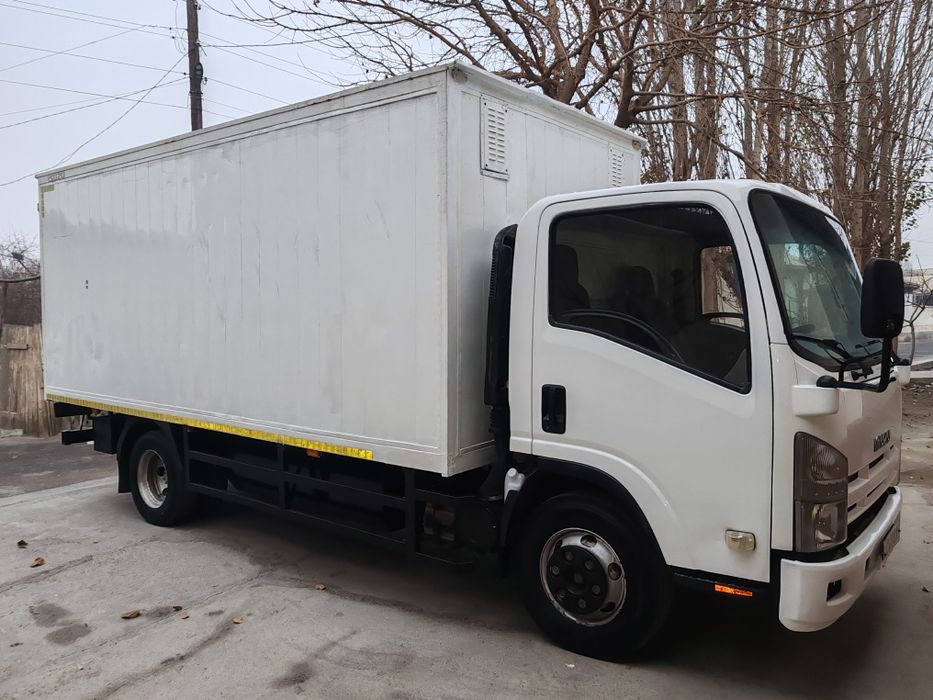 Isuzu senji sotiladi 2016 yil 618000 yurgani