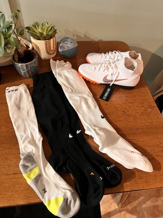 Nike Mercurial, 40 номер (чисто нови)