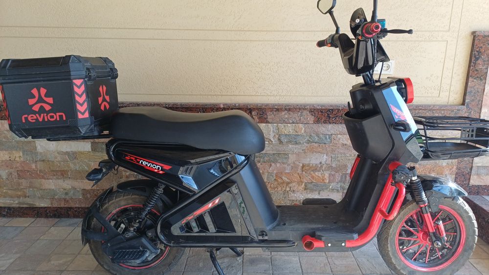 Skuter sotiladi 4 oy boldi olinganiga